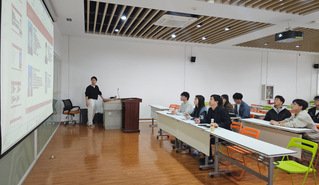 公开信息按发布时间滚动