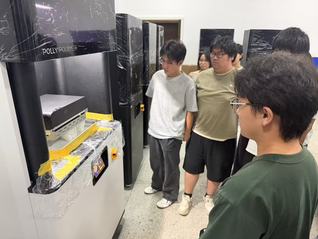 坚持党建引领立德树人根本任务